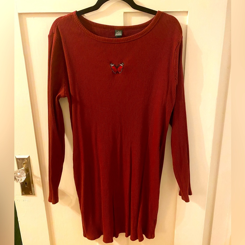 Wild fable mid length dress. Long sleeves, little butterfly detail on chest area